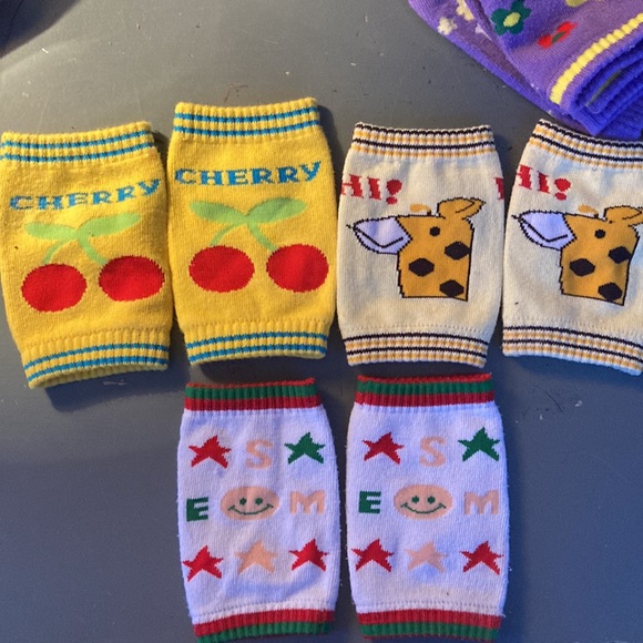 5 pairs toddler girls decorative wristlet warmers - Picture 6 of 6